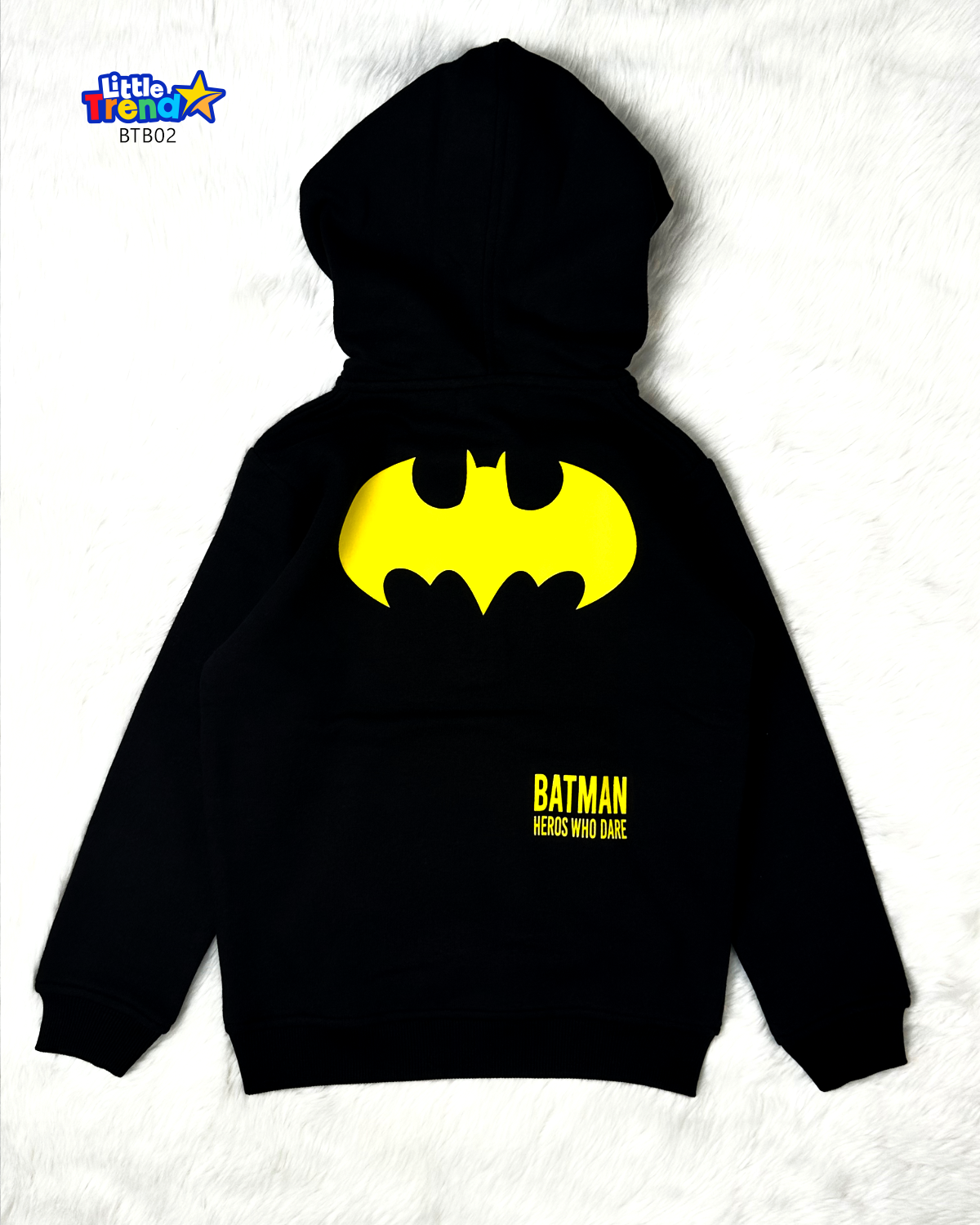 Black batman logo hoodie for boys warm winter fashion.