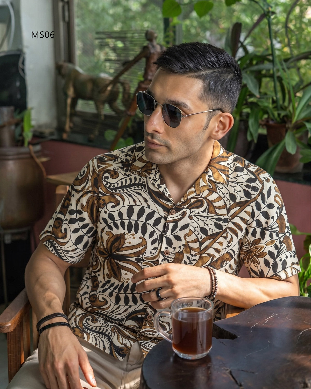 Men's Short Sleeve Cuban Collar Shirt MS06